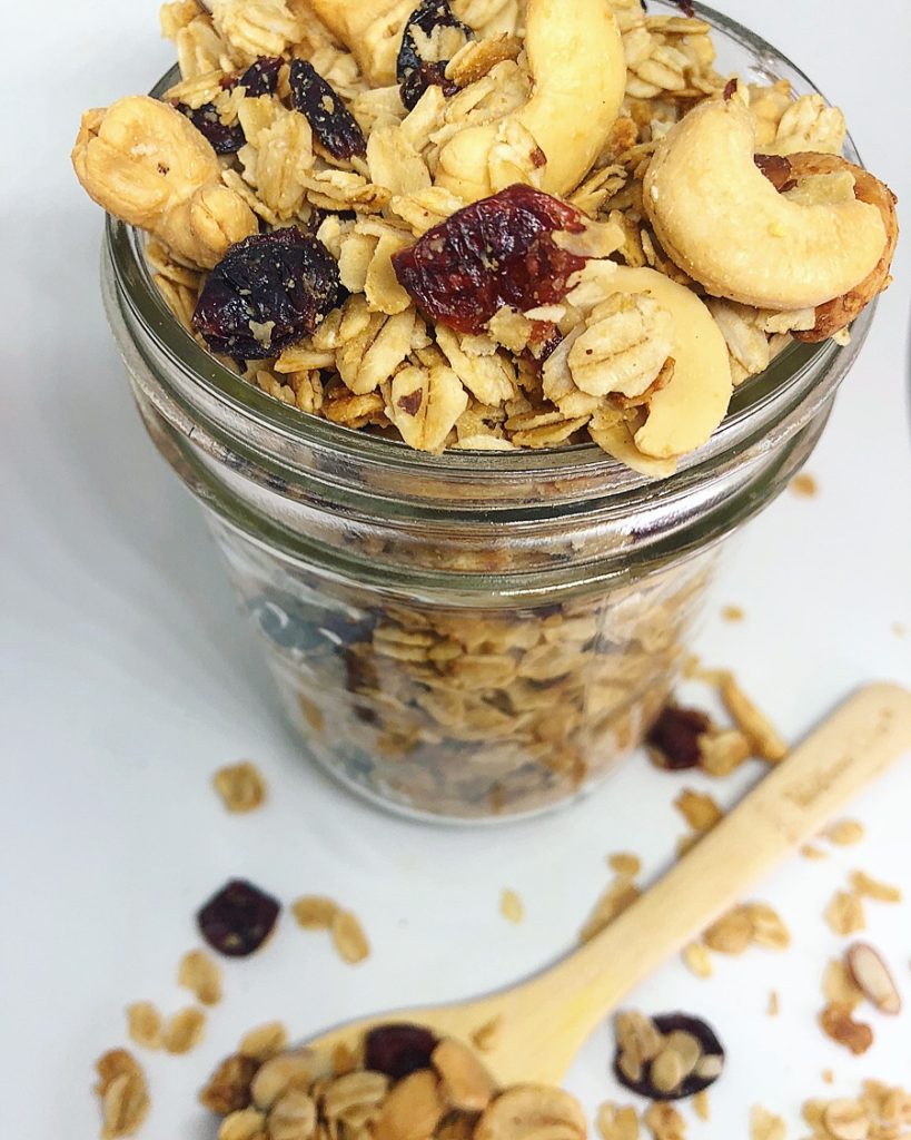 Peanut Butter Granola - Grapes To Crepes